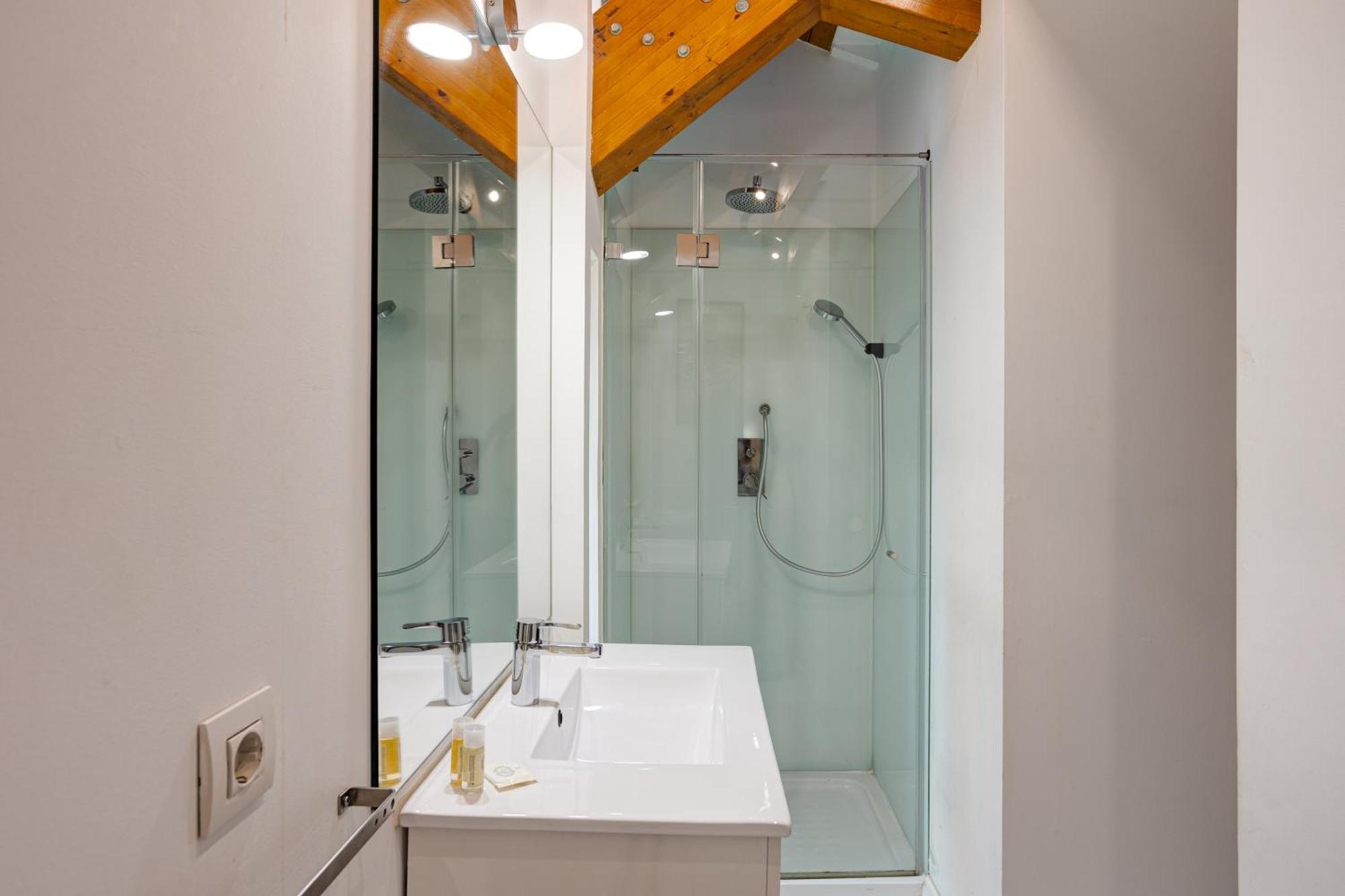 Апартаменты Amazing Tailor Made Penthouse With A View Лиссабон Экстерьер фото